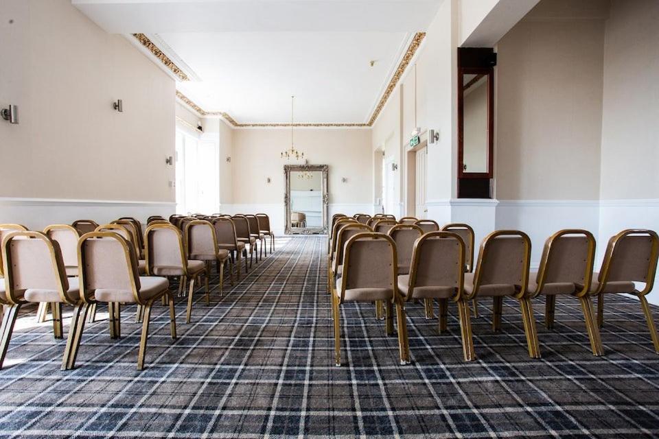 Beveridge Park Hotel Kirkcaldy Ngoại thất bức ảnh