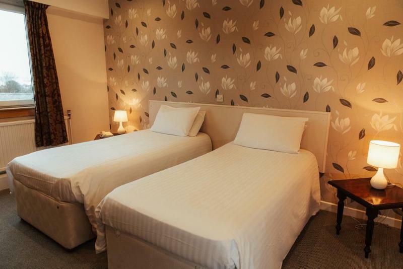 Beveridge Park Hotel Kirkcaldy Ngoại thất bức ảnh